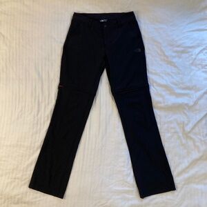 The North Face Convertible hiking pants / shorts size 0